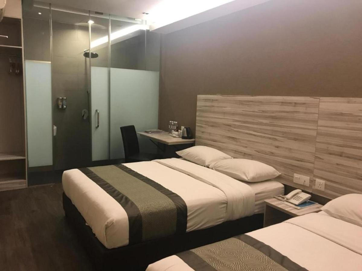 Hotel Austin Paradise - Taman Pulai Utama Skudai Ngoại thất bức ảnh